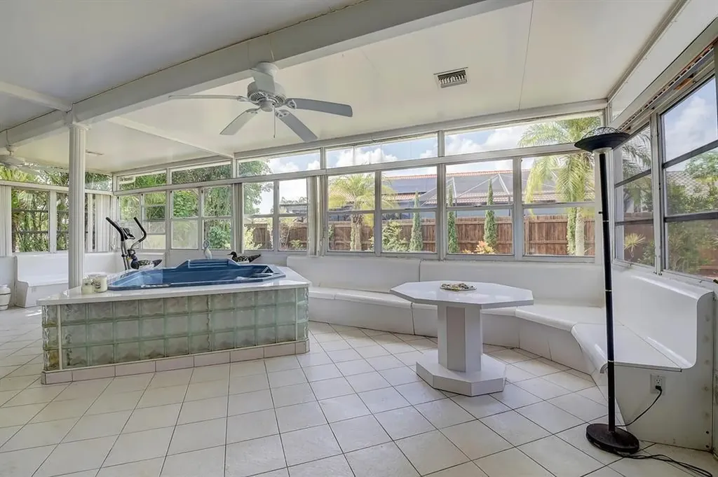 9565 El Clair Ranch Road Boynton Beach FL 33437