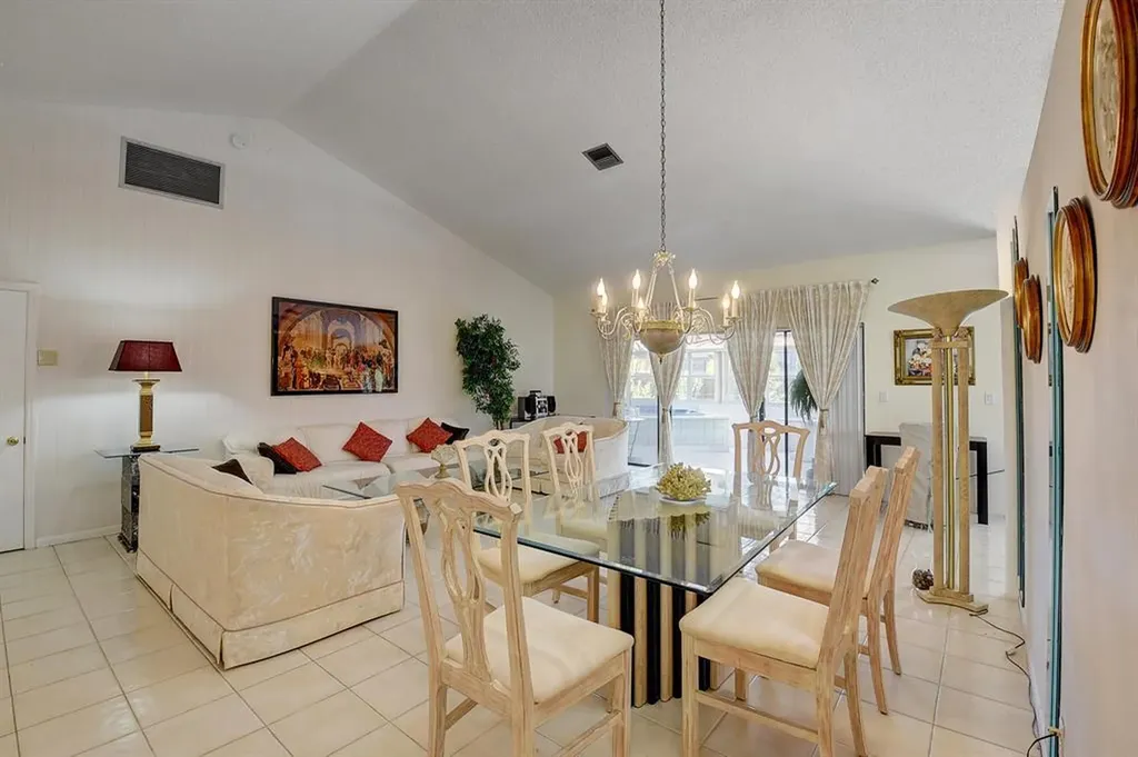 9565 El Clair Ranch Road Boynton Beach FL 33437