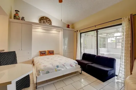 9565 El Clair Ranch Road Boynton Beach FL 33437