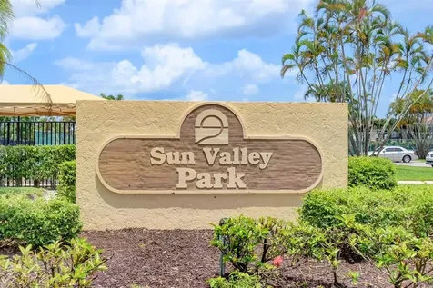 9565 El Clair Ranch Road Boynton Beach FL 33437