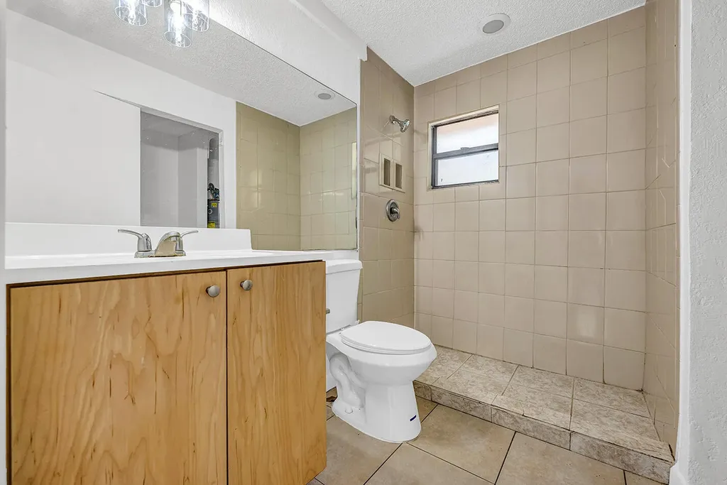 336 NE 12th Avenue Boynton Beach FL 33435