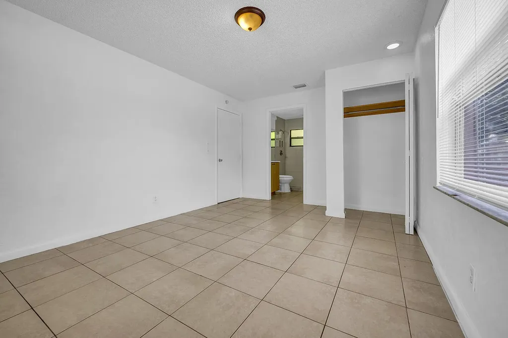 336 NE 12th Avenue Boynton Beach FL 33435