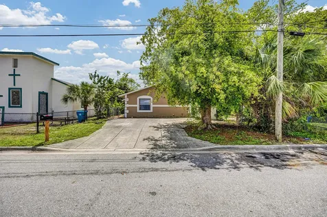 336 NE 12th Avenue Boynton Beach FL 33435