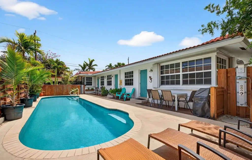 4532 Poinciana Street Lauderdale By The Sea FL 33308
