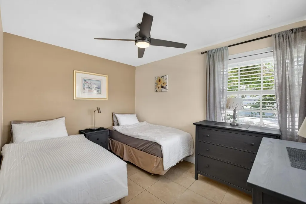 4532 Poinciana Street Lauderdale By The Sea FL 33308