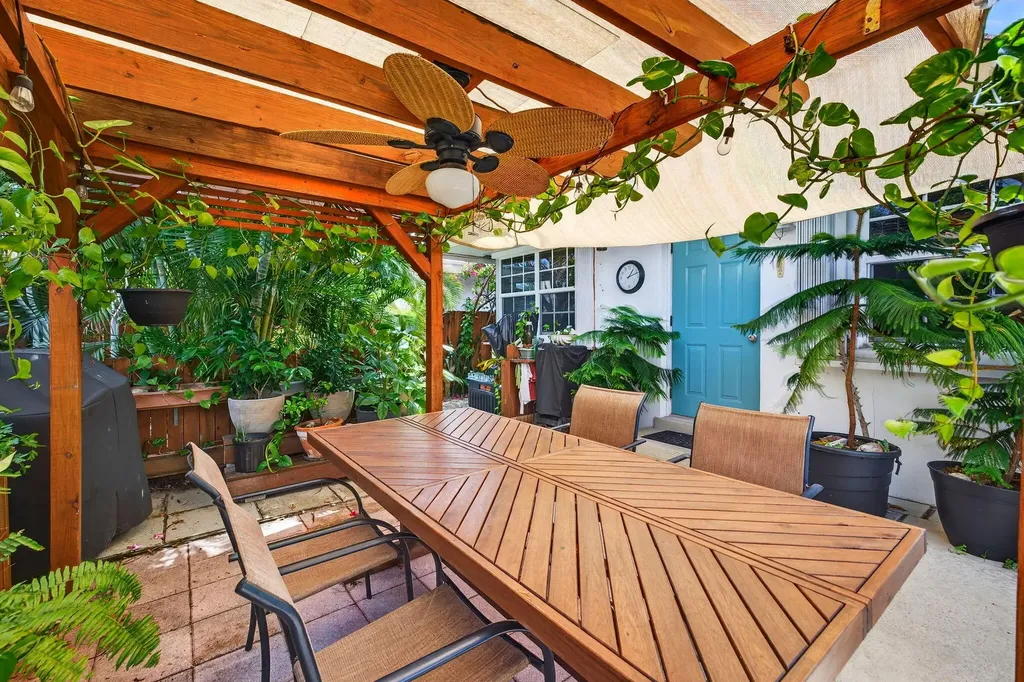 4532 Poinciana Street Lauderdale By The Sea FL 33308