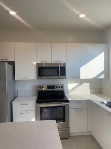 2354 NW 125th Street Miami FL 33167