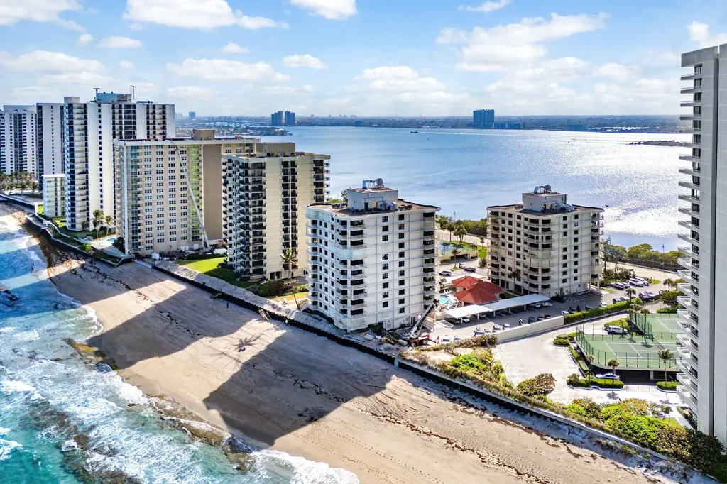5480 N Ocean Drive Singer Island FL 33404