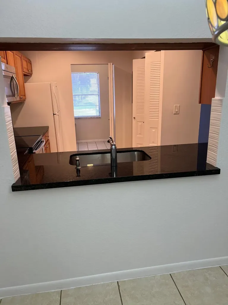 24 Laredo Place Davie FL 33324