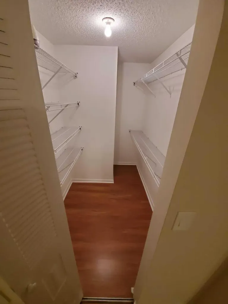 24 Laredo Place Davie FL 33324