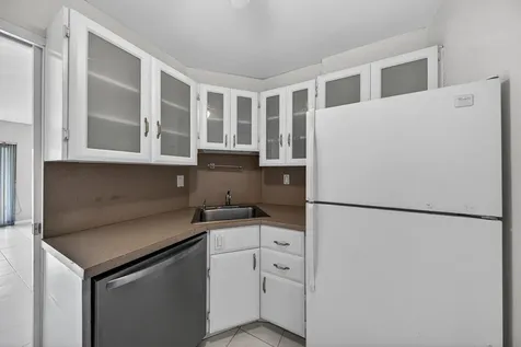 1831 NE 38th Street Oakland Park FL 33308