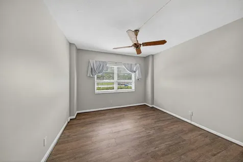 1831 NE 38th Street Oakland Park FL 33308