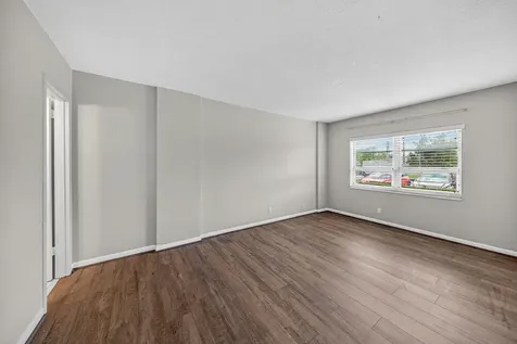 1831 NE 38th Street Oakland Park FL 33308
