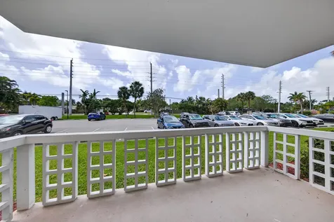 1831 NE 38th Street Oakland Park FL 33308