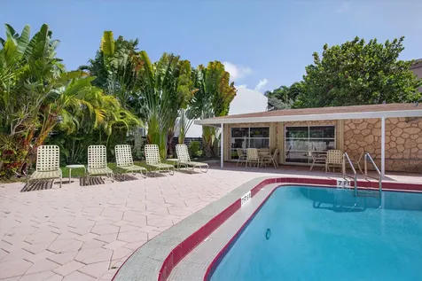 1831 NE 38th Street Oakland Park FL 33308