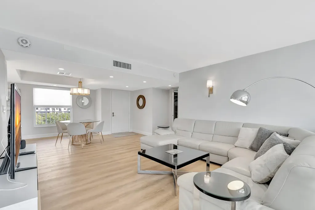 1 Harbourside Drive Delray Beach FL 33483