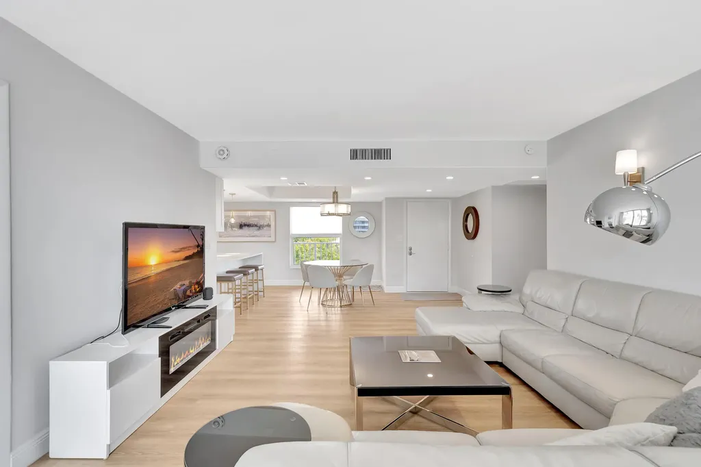 1 Harbourside Drive Delray Beach FL 33483