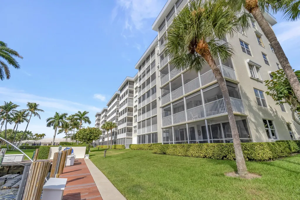 1 Harbourside Drive Delray Beach FL 33483