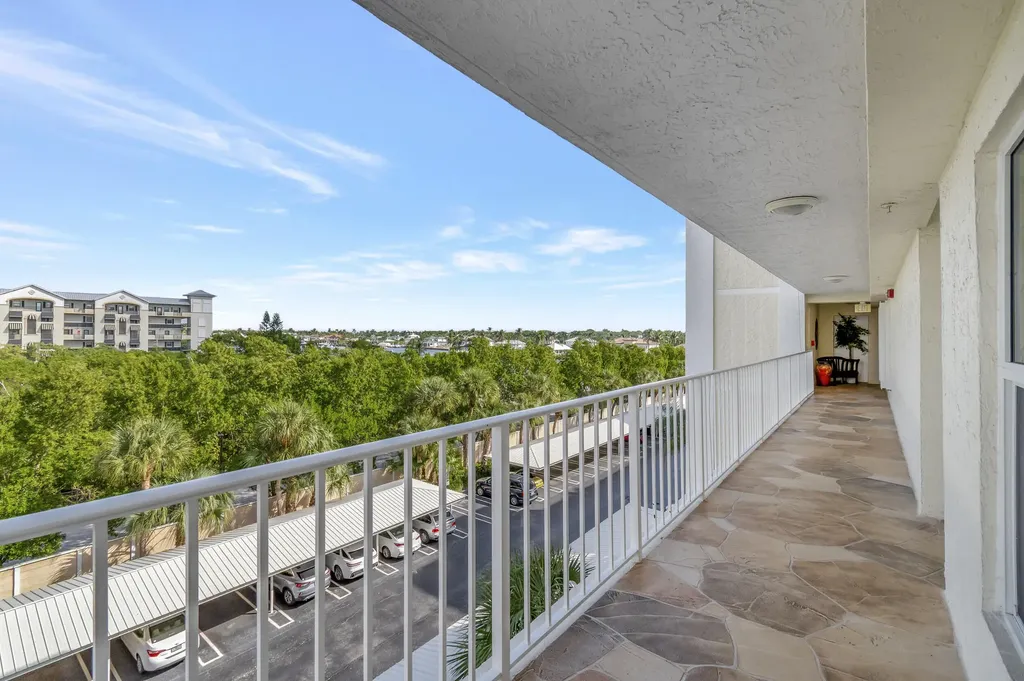 1 Harbourside Drive Delray Beach FL 33483