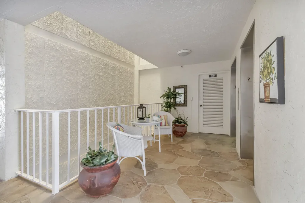 1 Harbourside Drive Delray Beach FL 33483