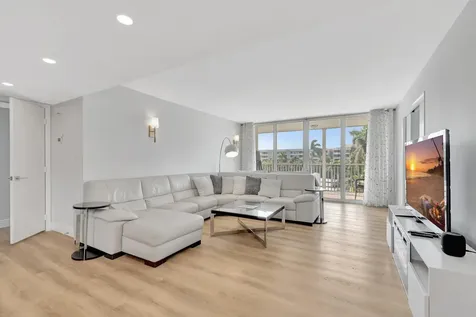 1 Harbourside Drive Delray Beach FL 33483