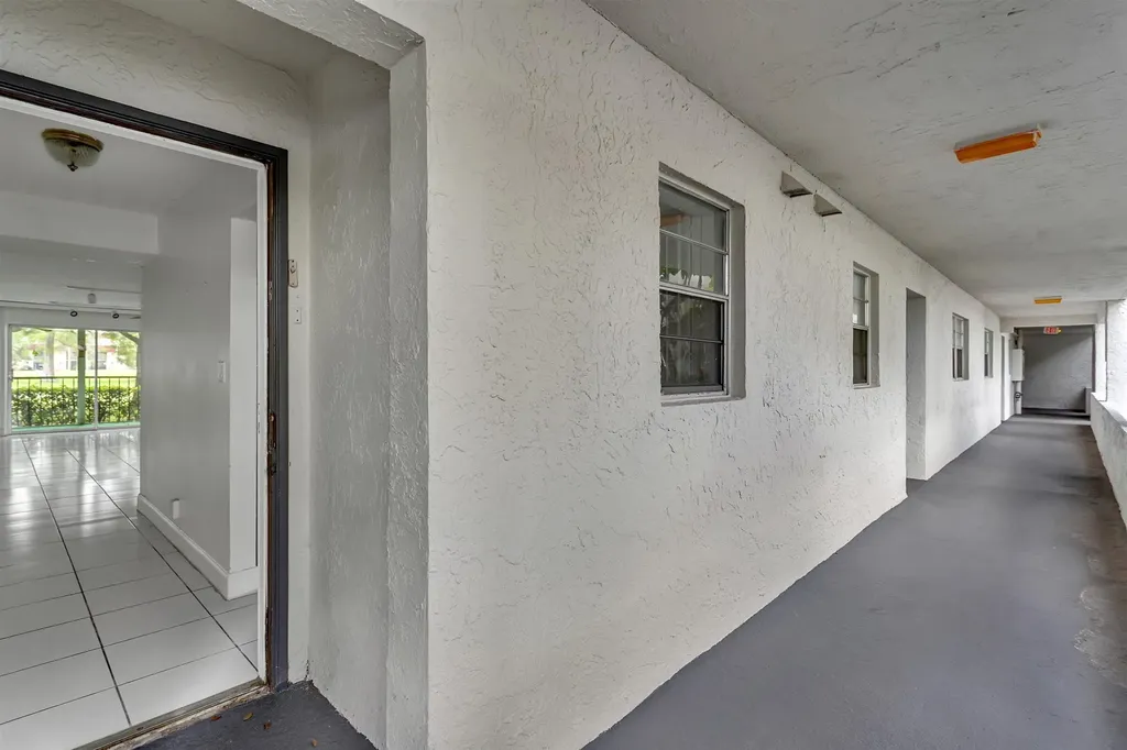 5860 NW 44th Street Lauderhill FL 33319