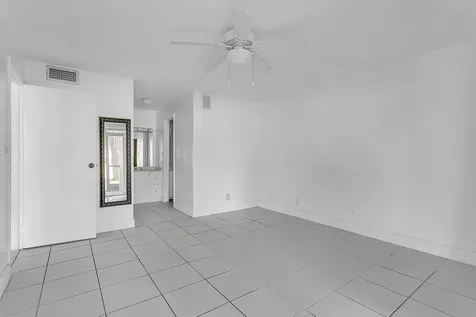 5860 NW 44th Street Lauderhill FL 33319