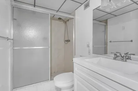 5860 NW 44th Street Lauderhill FL 33319