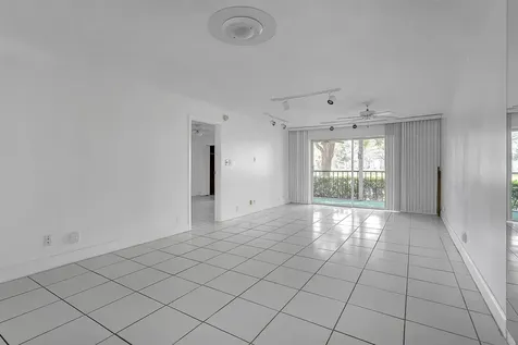 5860 NW 44th Street Lauderhill FL 33319