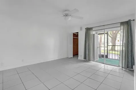 5860 NW 44th Street Lauderhill FL 33319