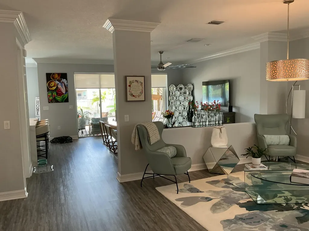8219 Calabria Lakes Drive Boynton Beach FL 33473
