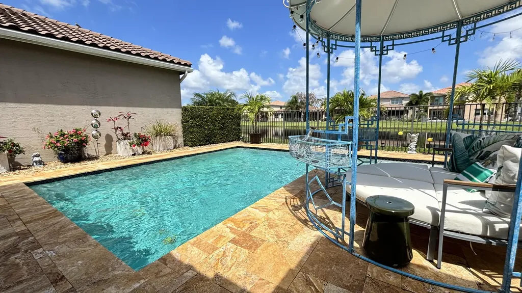 8219 Calabria Lakes Drive Boynton Beach FL 33473
