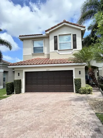 8219 Calabria Lakes Drive Boynton Beach FL 33473