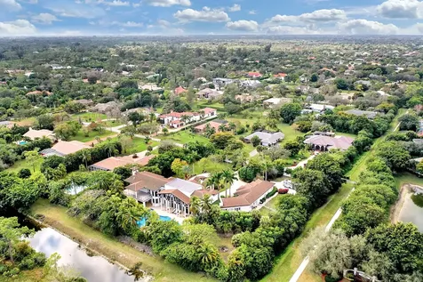 7272 NW 62nd Terrace Parkland FL 33067