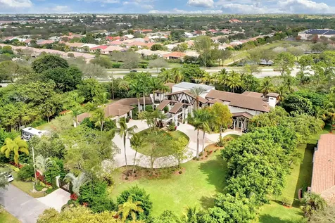 7272 NW 62nd Terrace Parkland FL 33067