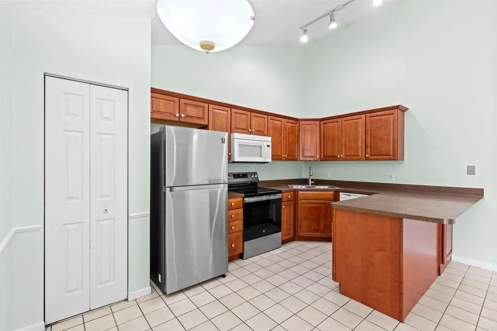 5620 Eagle Lake Drive Palm Beach Gardens FL 33418