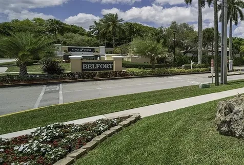 9425 S Belfort Circle Tamarac FL 33321