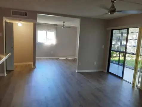 9425 S Belfort Circle Tamarac FL 33321