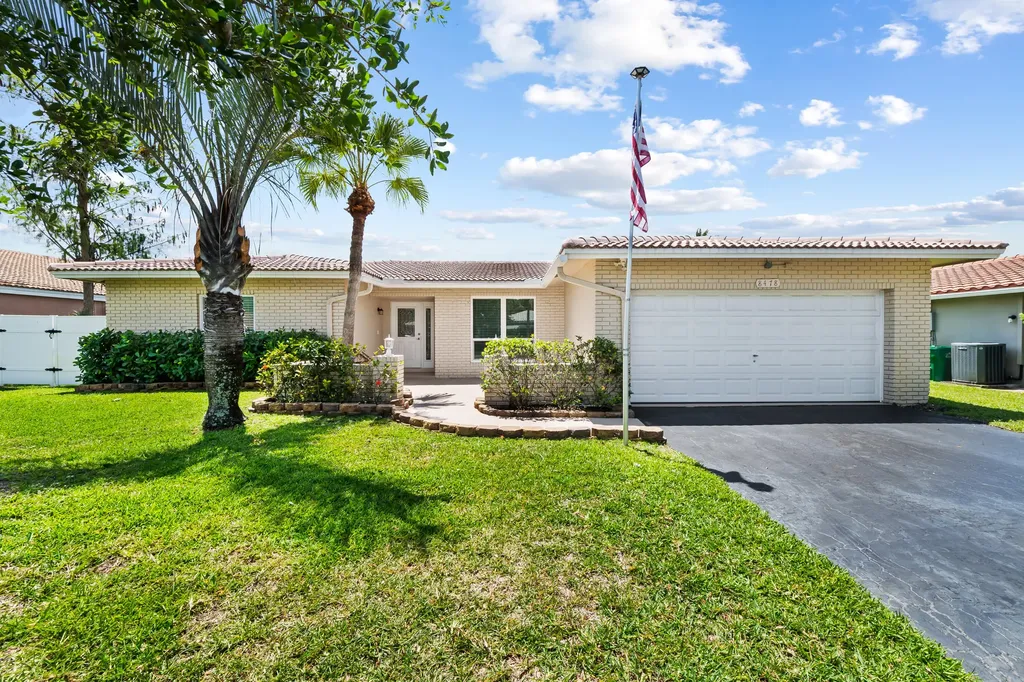 8478 NW 14th Court Coral Springs FL 33071
