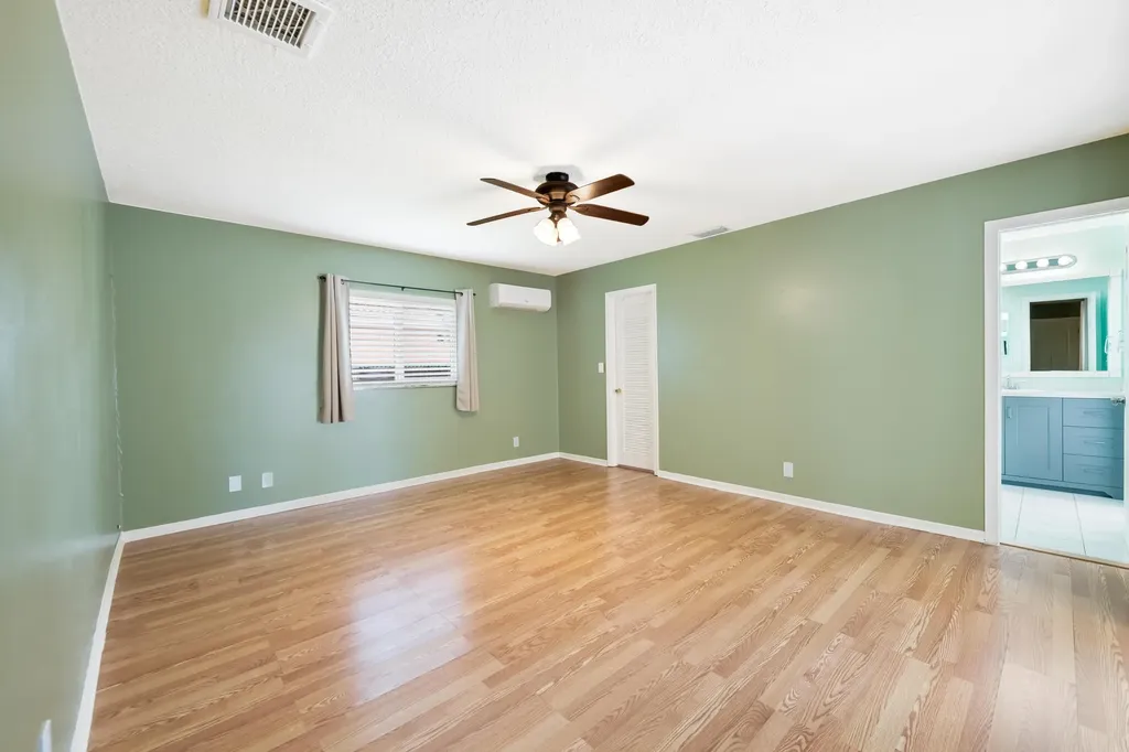 8478 NW 14th Court Coral Springs FL 33071