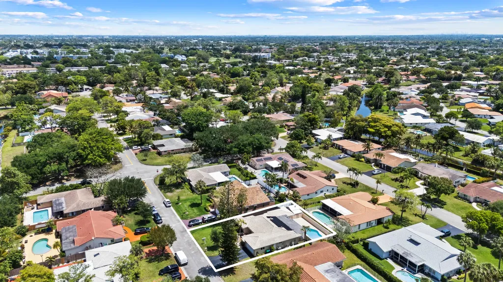 8478 NW 14th Court Coral Springs FL 33071