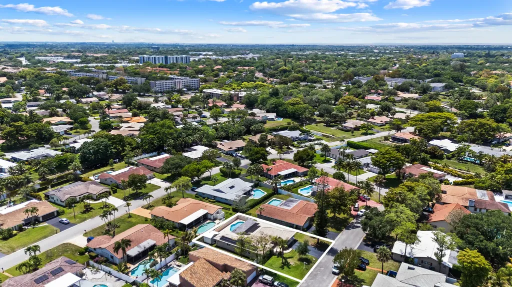 8478 NW 14th Court Coral Springs FL 33071