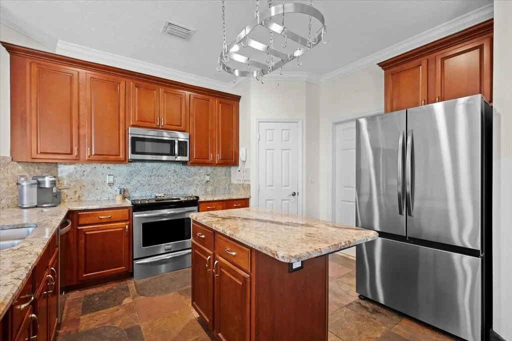 1575 Newhaven Point Lane West Palm Beach FL 33411