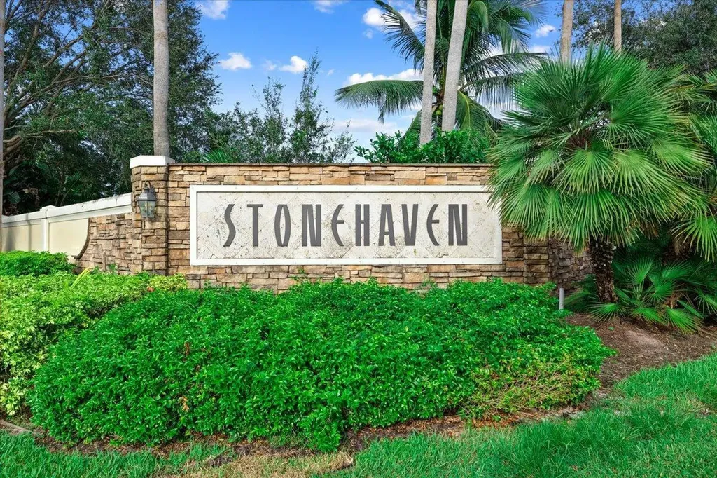 1575 Newhaven Point Lane West Palm Beach FL 33411