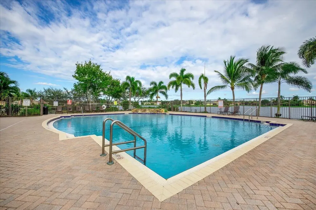 1575 Newhaven Point Lane West Palm Beach FL 33411