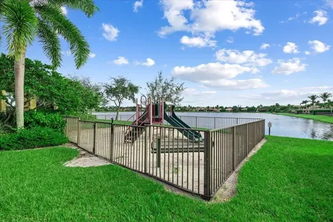 1575 Newhaven Point Lane West Palm Beach FL 33411