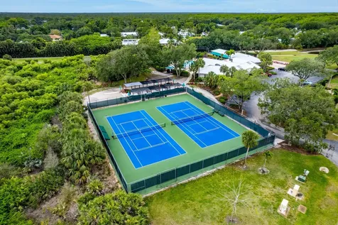 8560 SE Eaglewood Way Hobe Sound FL 33455