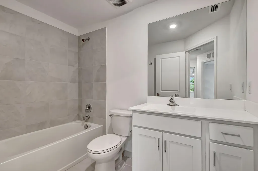 6851 Broadwater Lane Lake Worth FL 33467