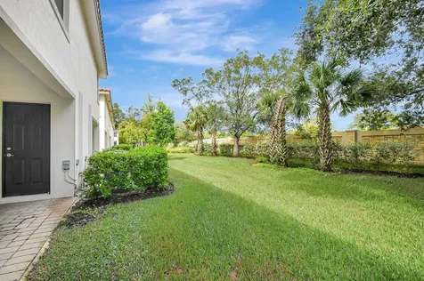 6851 Broadwater Lane Lake Worth FL 33467