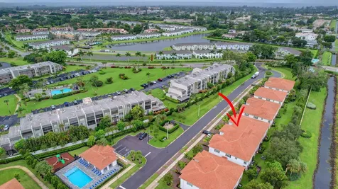 6851 Broadwater Lane Lake Worth FL 33467